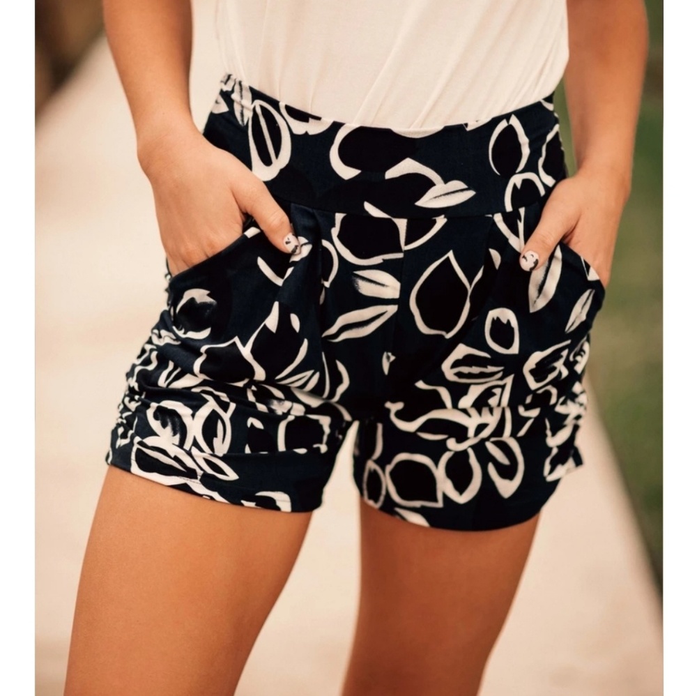 Harem shorts
